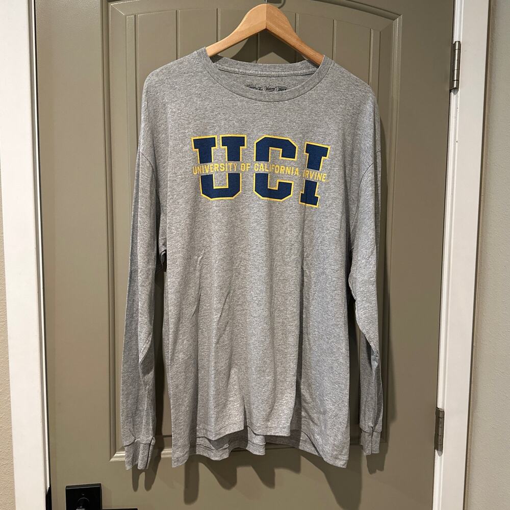 UCI Irvine Long Sleeve Shirt sz XL